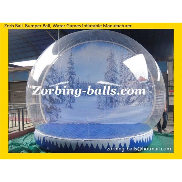 35 Inflatable Snow Globe For Christmas